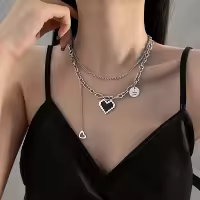 Trendy Punk Mosaic Pixel Double Layer Necklace Charm Gothic Clavicle Chain Metal Black Heart Pendant Necklace for Women Girls Party Jewelry Gift